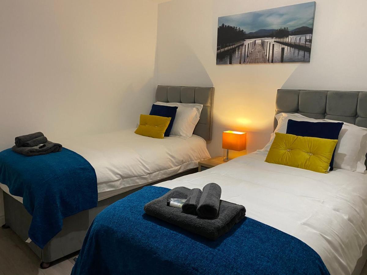 Marie'S Serviced Apartments- 2 Bedroom City Stay Bedford Kültér fotó